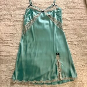 Elegant VS Nighty ❤️